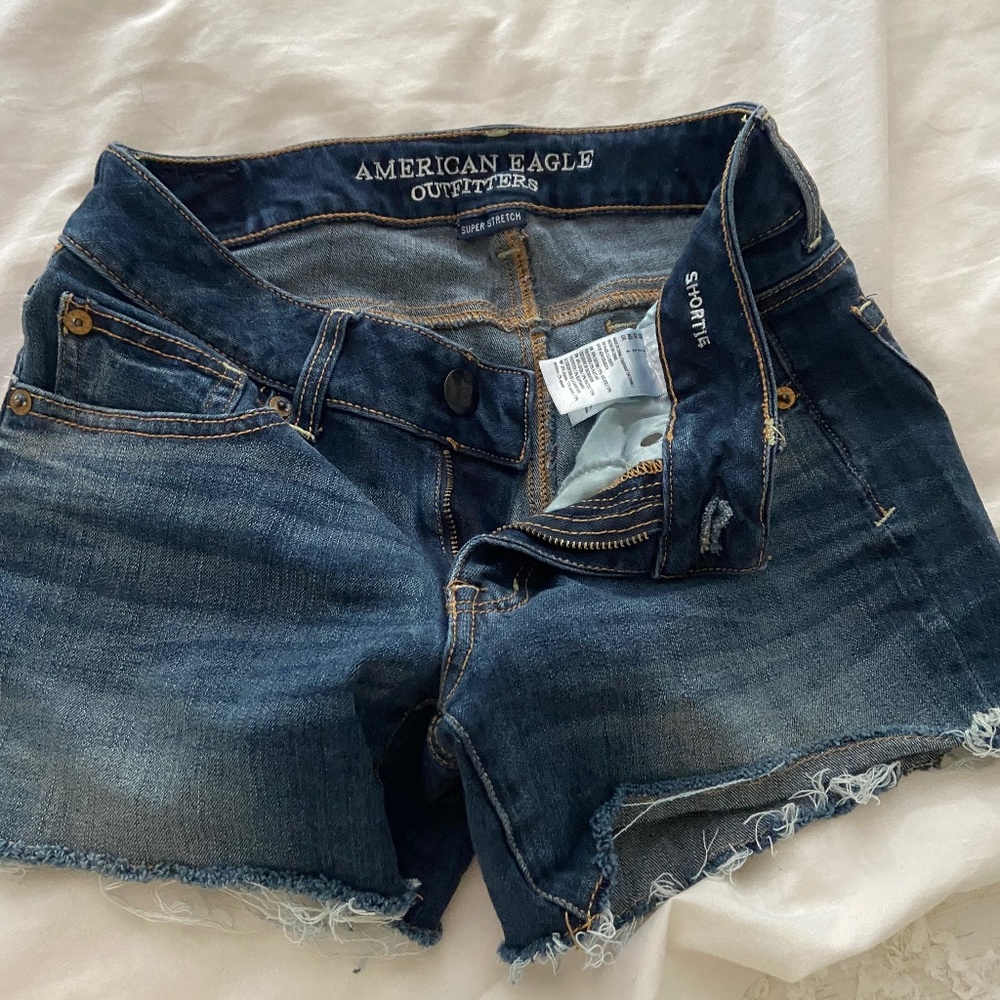 American eagle shorts denim